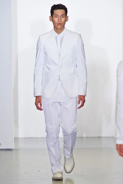 Look 22